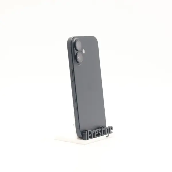 iPhone 16 Black 128 GB · Felújított